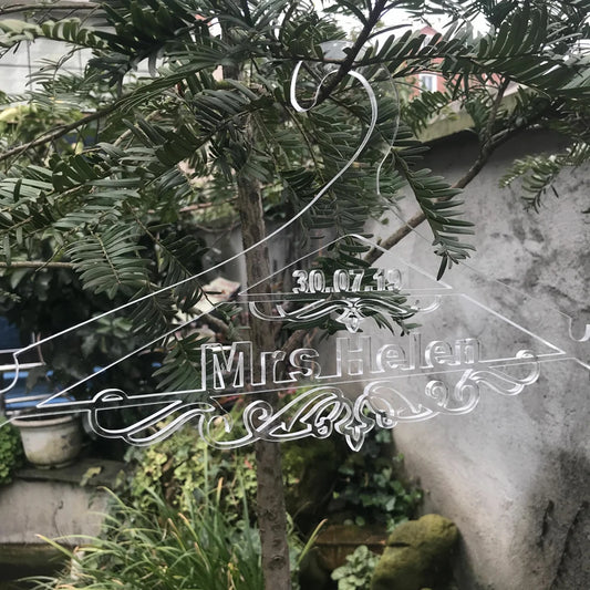 קולב חתונה בעיצוב אישי – עם שם ותאריך לבחירה